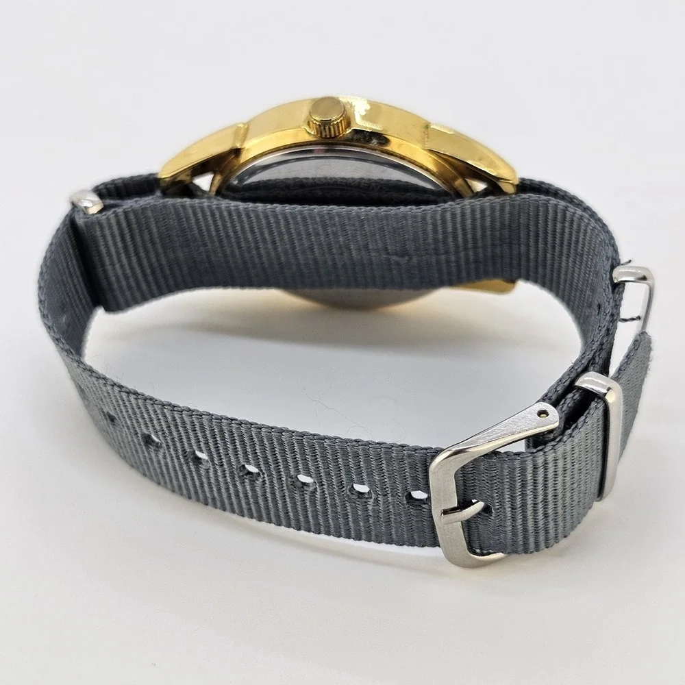 Men's Analog Watch 38MM Black Dial Day Date NEW Gray Canvas Band NEW Battery